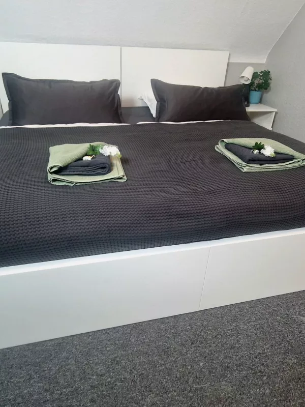 Ferienwohnung Sulingen Schlafzimmer 1 Doppelbett