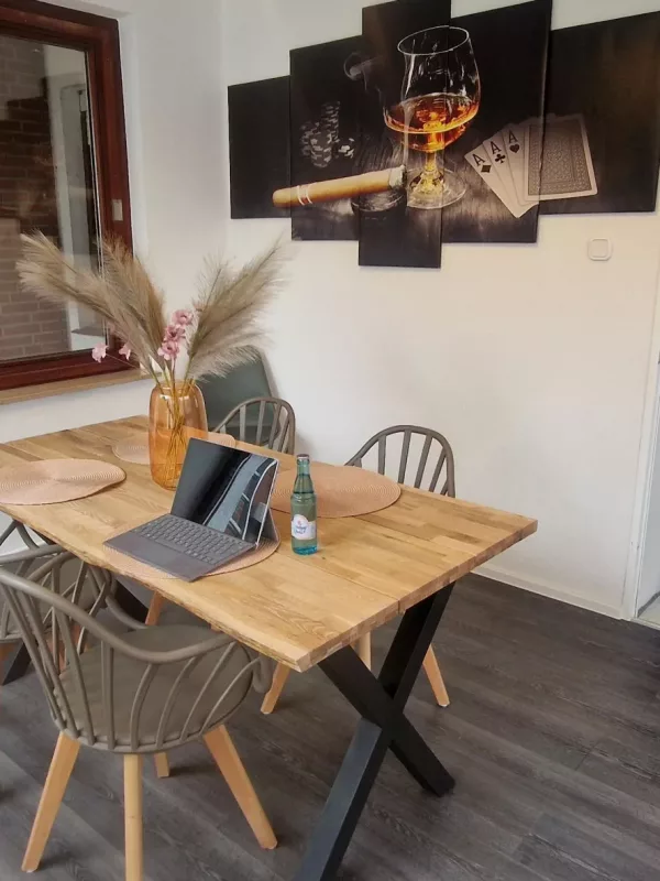 Ferienwohnung Lichtblick - Esszimmer Arbeitsbereich